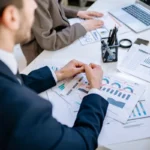 What makes voomixi.com interesting from a casino games and player education perspective